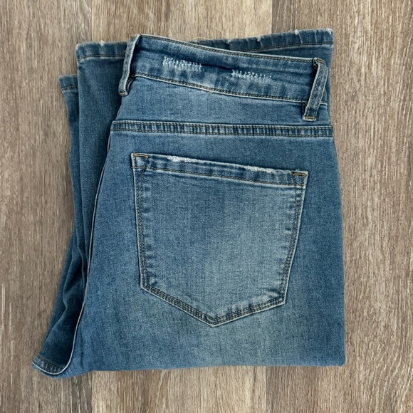 Wide Leg Jeans - Picture 4 of 4